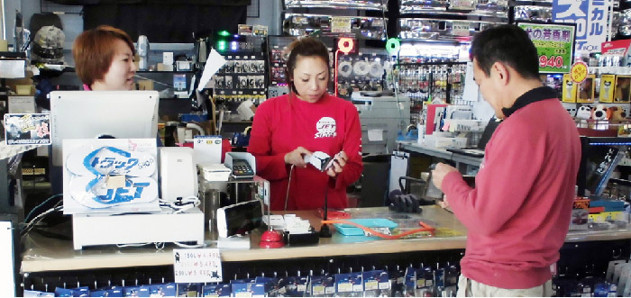 羽生店スタッフ