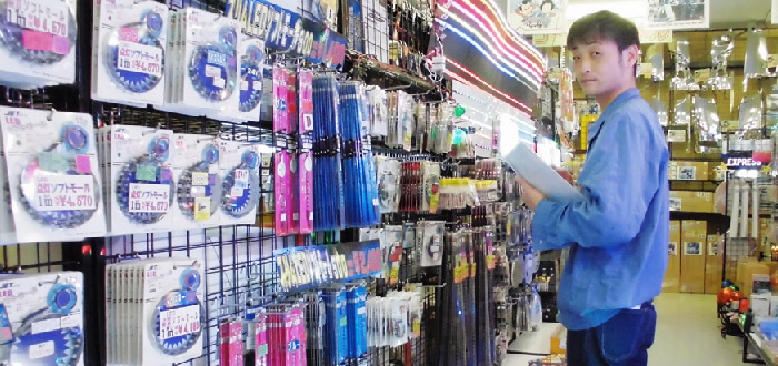静岡店スタッフ